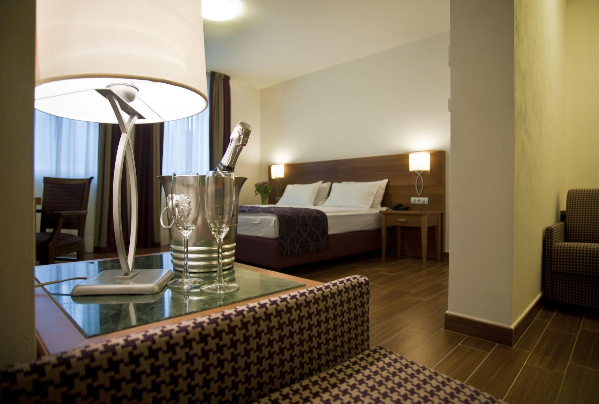 Hotel Galileo Praha Ruang foto