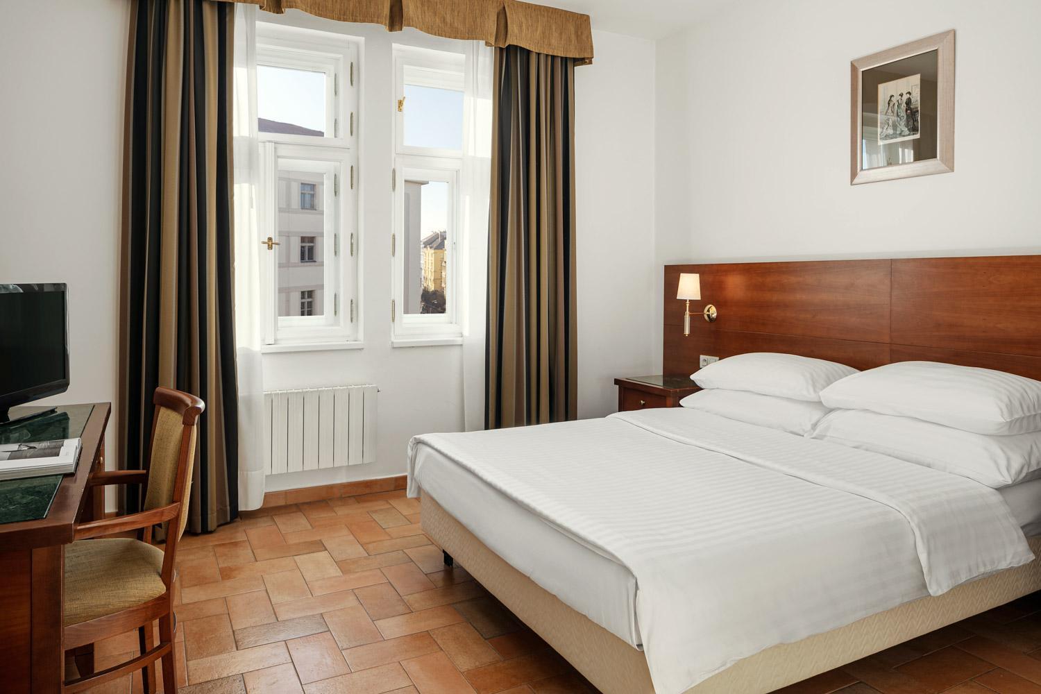 Hotel Galileo Praha Bagian luar foto