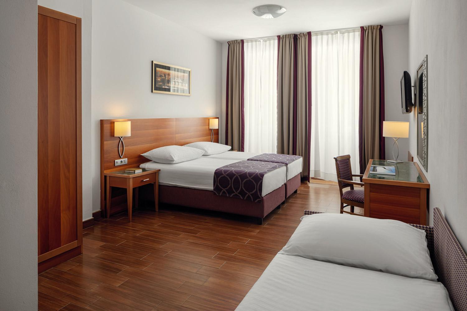 Hotel Galileo Praha Bagian luar foto